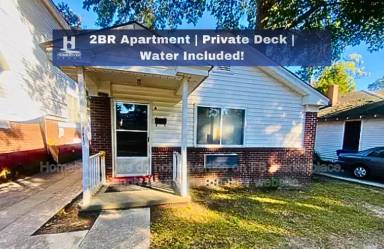 Main picture of 2413 Laurel St