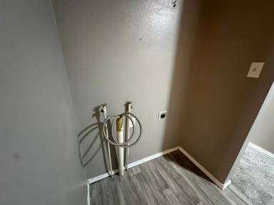 Main picture of 307 E Fir St