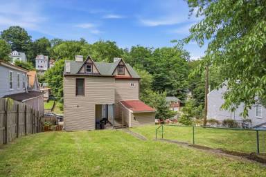 Main picture of 2822 Salisbury St