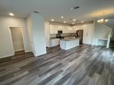Main picture of 35795 Landon Ln
