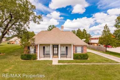 Main picture of 38308 Highway 929