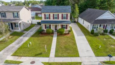 Main picture of 29 Ristona Dr