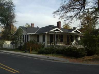 Main picture of 3194 Ames St