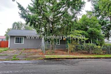 Main picture of 5513 NE 39th St