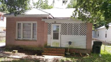 Main picture of 632 Field St