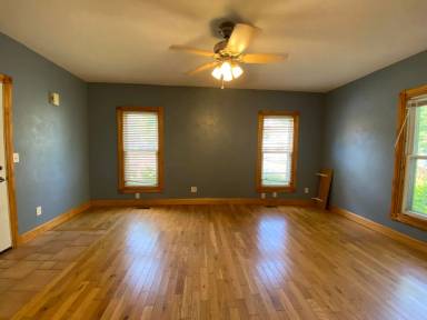 Main picture of 725 W Vine St
