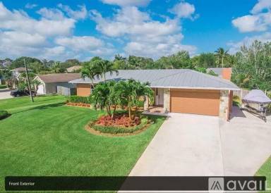 Main picture of 2222 SW Riverside Dr