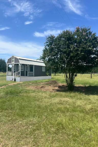 Main picture of 571 Pleasant Grove Loop