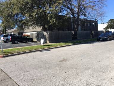 Main picture of 4900 El Campo Ave