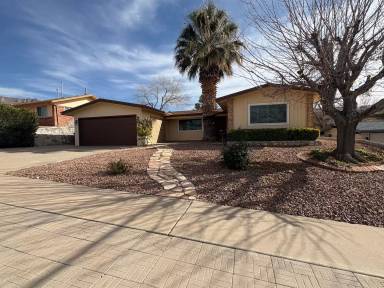 Main picture of 224 Lomont Dr