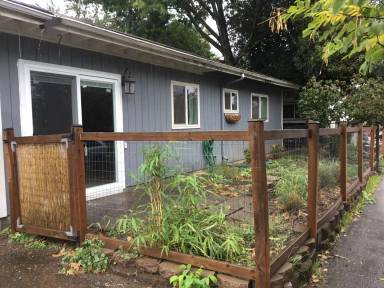 Main picture of 9519 N Mohawk Ave