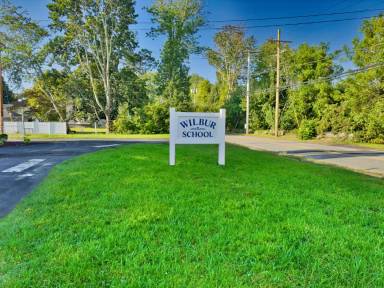 Main picture of 816 Brayton Point Rd