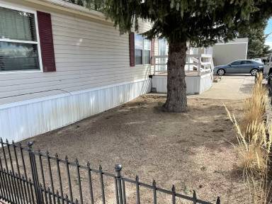 Main picture of 230 N 2nd St