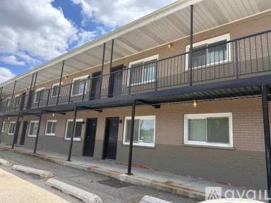 Main picture of 130 N President St