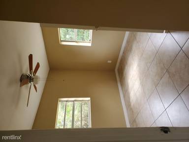 Main picture of 1847 Mosswood Dr