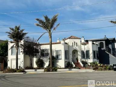 Main picture of 40 S Hill Blvd