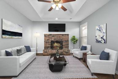 Main picture of 400 NE Independence Avenue - B