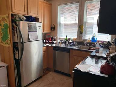 Main picture of 14 Chestnut Hill Ave