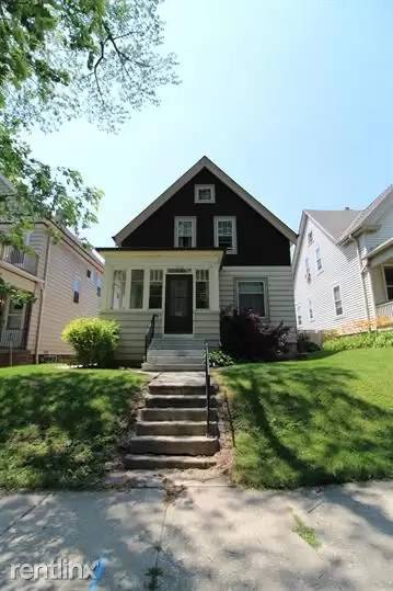 Main picture of 2933 N Newhall St