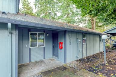 Main picture of 12353 SW Walnut St