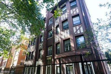 Main picture of 5516 N Kenmore Ave