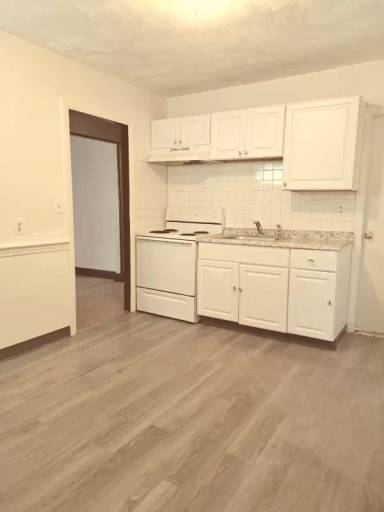 Main picture of 330 Granite St