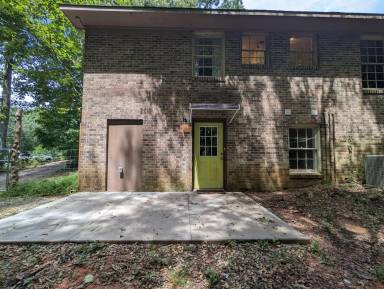 Main picture of 2205 Tallassee Rd
