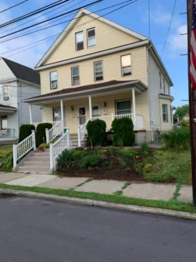 Main picture of 424 Kosciuszko St