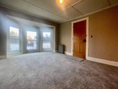 Main picture of 39 Winter St