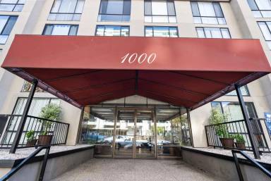 Main picture of 1000 Franklin St