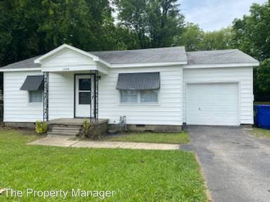 Main picture of 1006 N 4th St