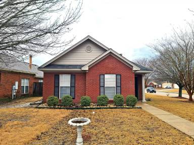 Main picture of 1200 Stafford Dr
