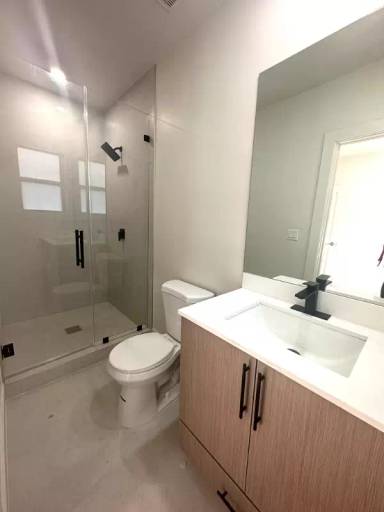 Main picture of 893 NE 81st St