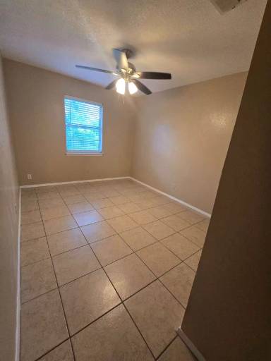 Main picture of 1012 Lynn St