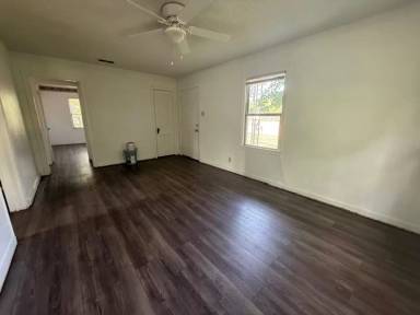 Main picture of 1557 Sycamore St