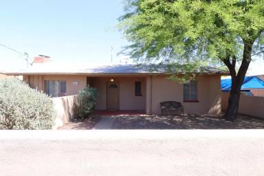 Main picture of 2831 E Edison St