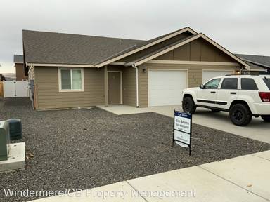 Main picture of 321 F St NE