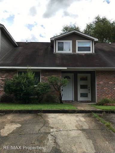 Main picture of 15714 Riverdale Ave E