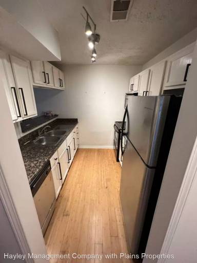 Main picture of 449 N Donahue Dr