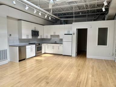 Main picture of 609 East Market St