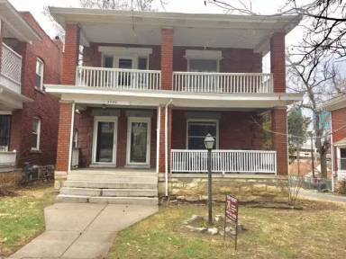 Main picture of 3946 Bell St