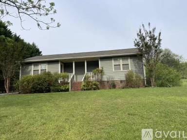 Main picture of 253 Norman Dr