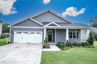 Main picture of 238 Saratoga Ln