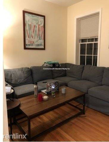 Main picture of 28 Phillips St