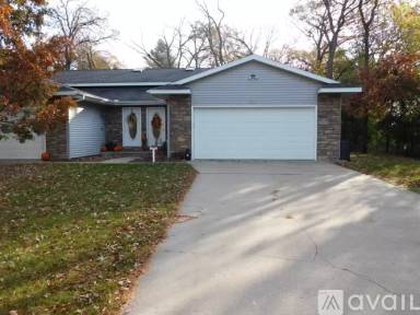 Main picture of 3381 Bridlewood Dr
