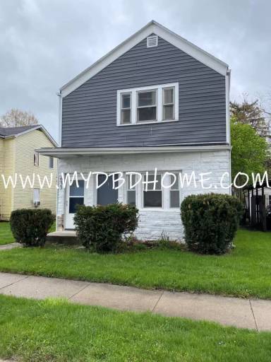 Main picture of 631 Runnion Ave