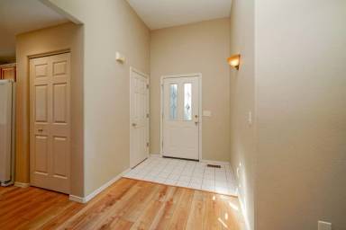 Main picture of 1105 Orchardview Ave NW