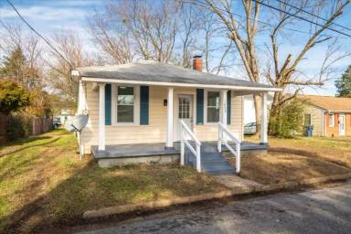 Main picture of 1609 Buren St