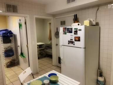 Main picture of 237 W 22nd Pl