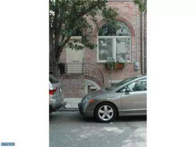 Main picture of 226 W Wildey St
